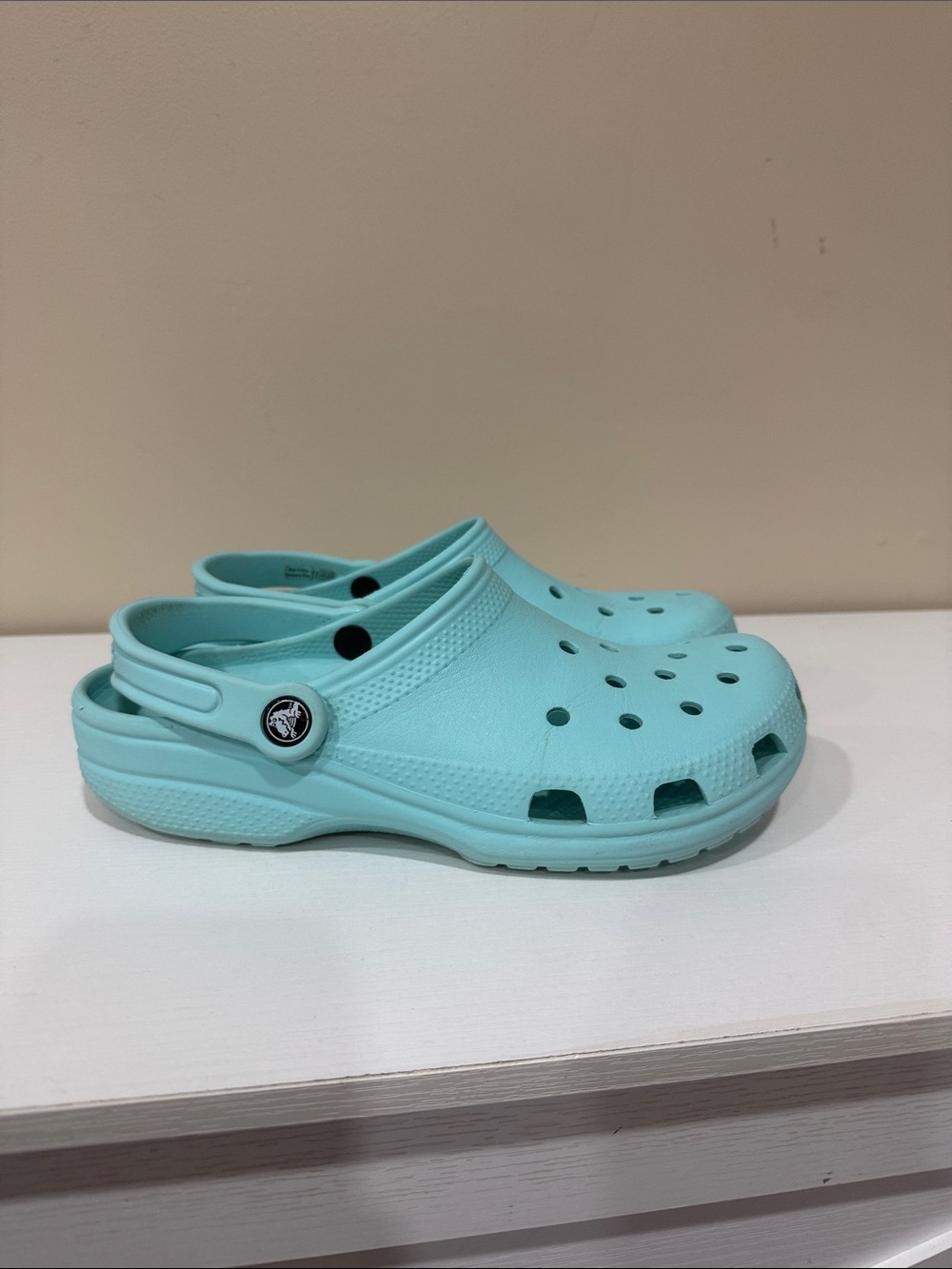 Crocs Classic Clogs Mint Aqua Teal Blue Women’s 7 Men’s 9